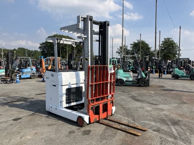 Reach Forklift — Auction (lot 8458-4078)