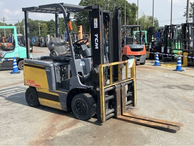 Battery Forklift — Auction (lot 8458-4080)