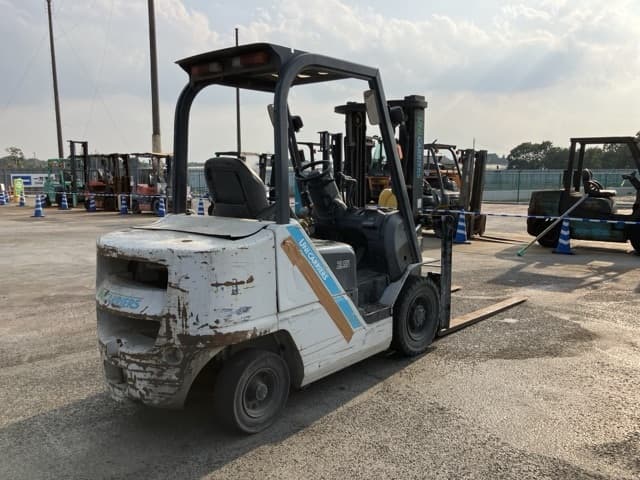 Forklift — Auction (lot 8458-4084)