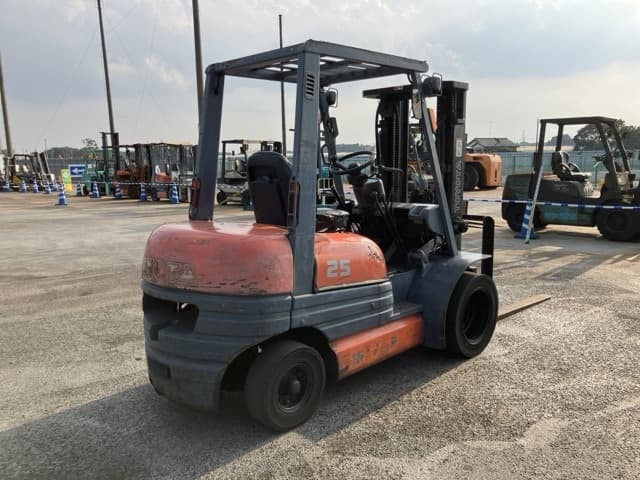 Forklift — Auction (lot 8458-4088)