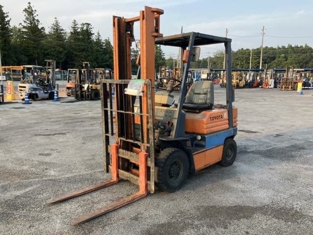 Forklift — Auction (lot 8458-4089)