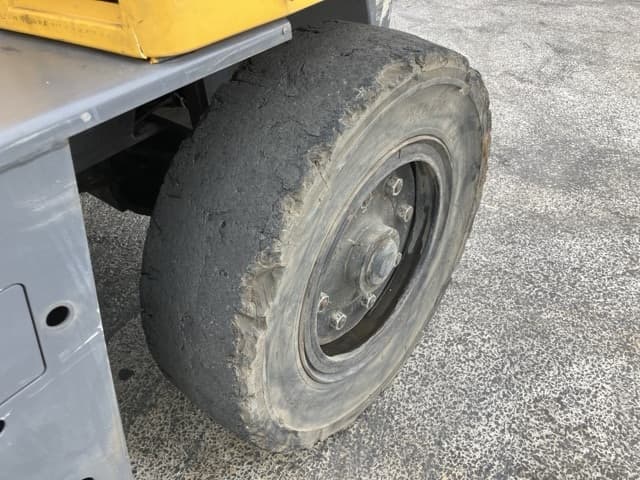 Forklift — Auction (lot 8458-4096)
