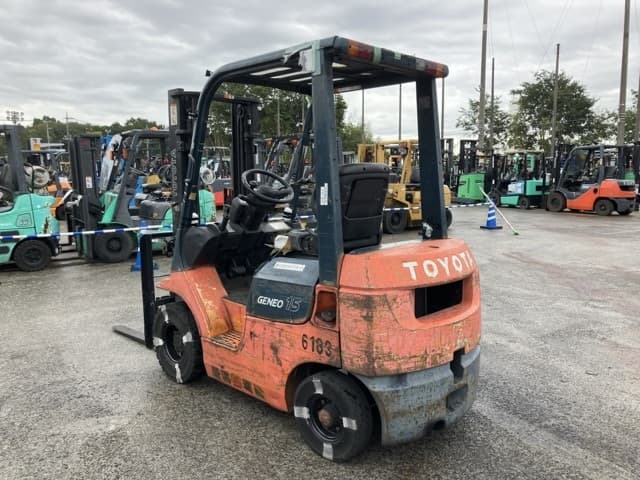 Forklift — Auction (lot 8458-4101)
