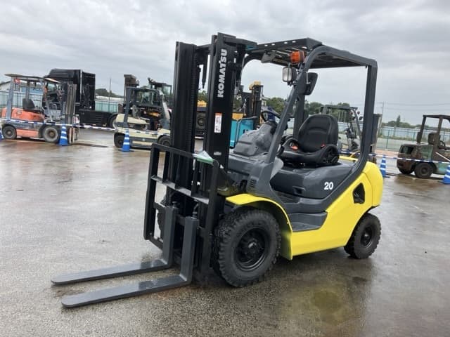 Forklift — Auction (lot 8458-4102)