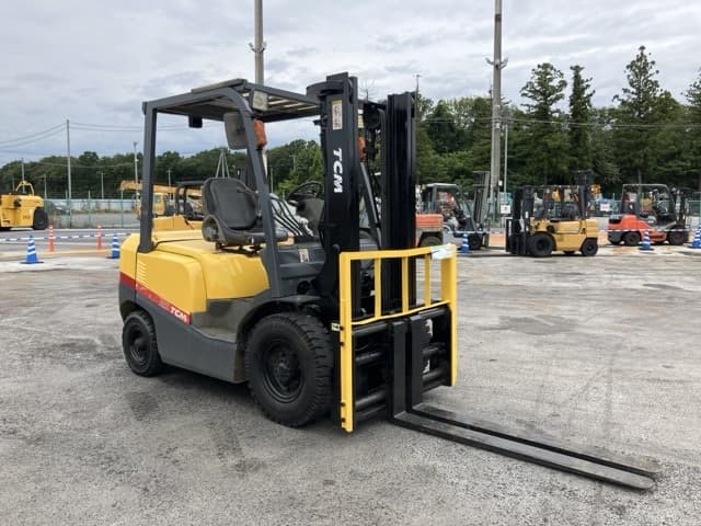 Forklift — Auction (lot 8458-4107)
