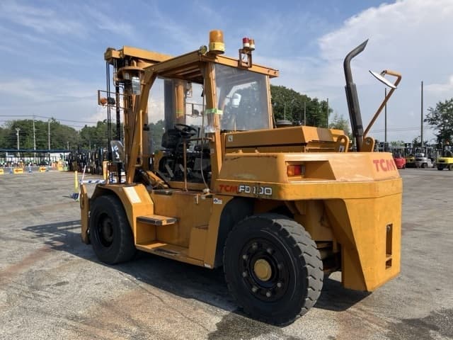 Forklift — Auction (lot 8458-4108)
