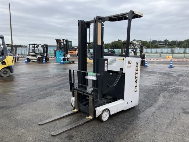 Reach Forklift — Auction (lot 8458-4109)