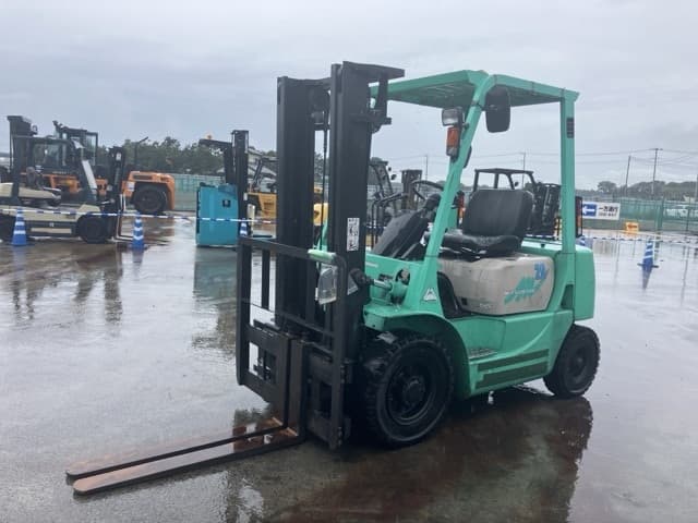Forklift — Auction (lot 8458-4115)