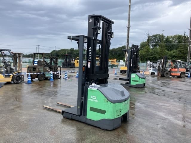 Battery Forklift — Auction (lot 8458-4116)