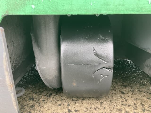 Battery Forklift — Auction (lot 8458-4117)