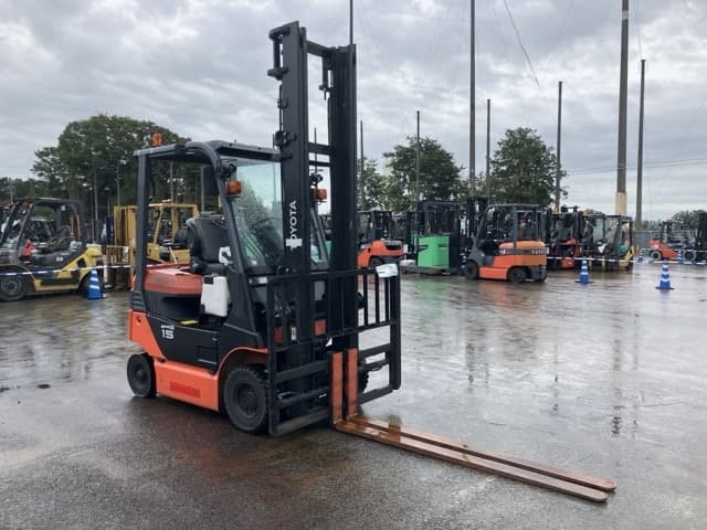 Battery Forklift — Auction (lot 8458-4118)