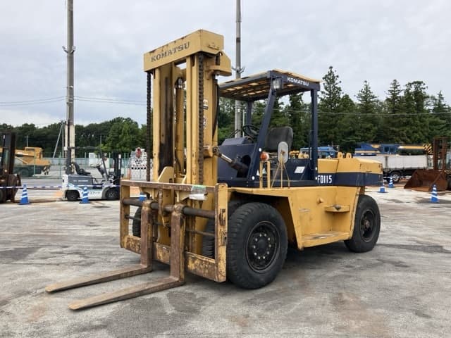 Forklift — Auction (lot 8458-4121)