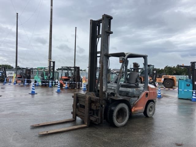 Forklift — Auction (lot 8458-4123)