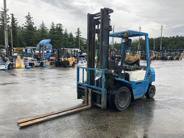 Forklift — Auction (lot 8458-4135)