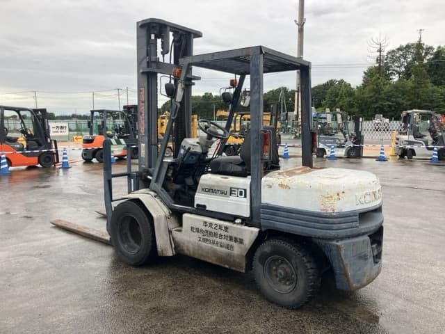 Forklift — Auction (lot 8458-4140)