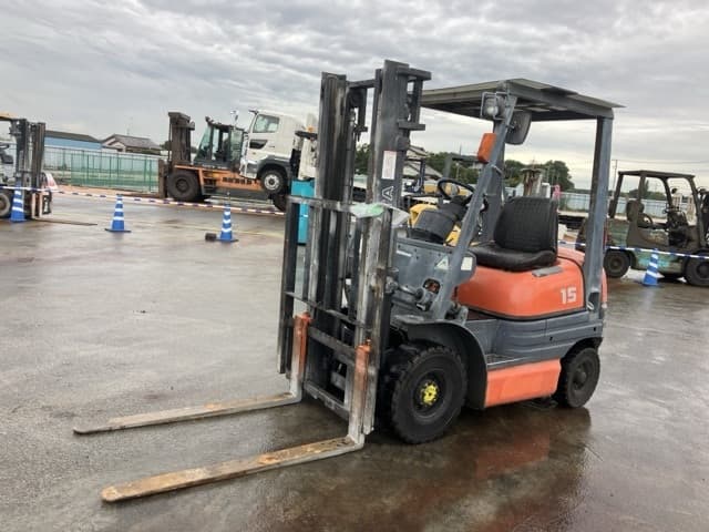 Forklift — Auction (lot 8458-4145)