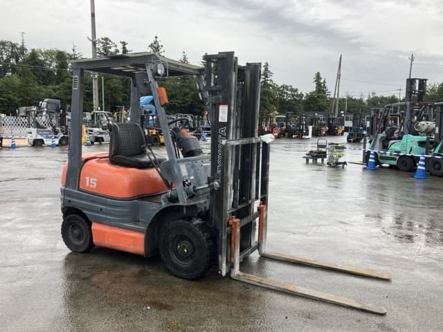Forklift — Auction (lot 8458-4145)
