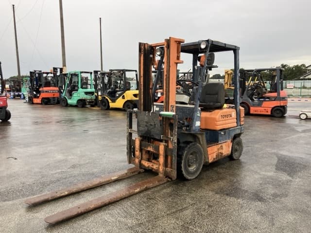 Forklift — Auction (lot 8458-4148)