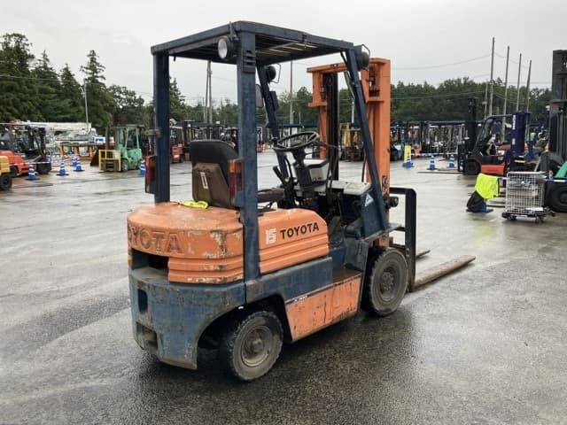 Forklift — Auction (lot 8458-4148)