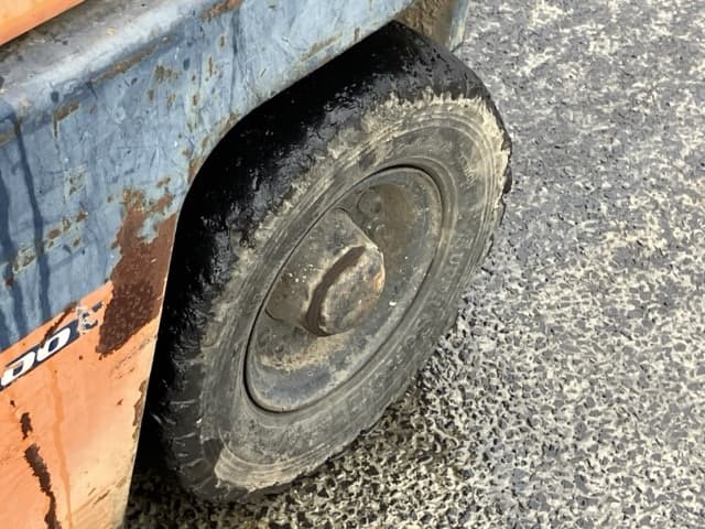 Forklift — Auction (lot 8458-4148)