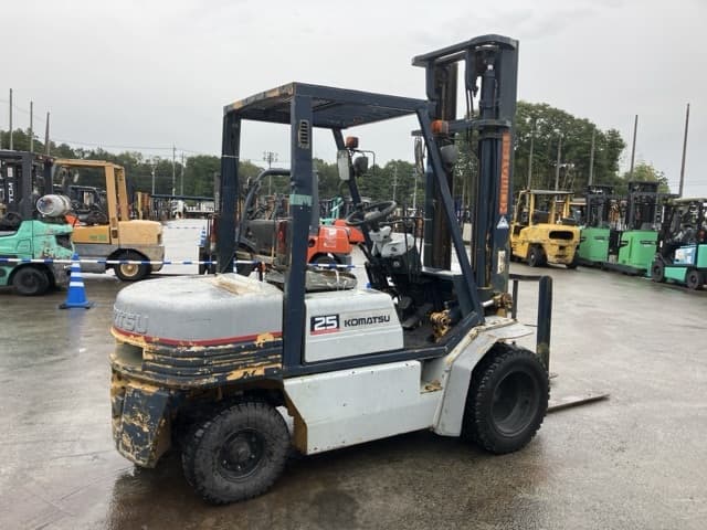 Forklift — Auction (lot 8458-4153)