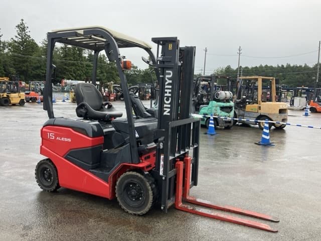 Battery Forklift — Auction (lot 8458-4157)