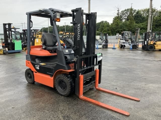 Battery Forklift — Auction (lot 8458-4159)