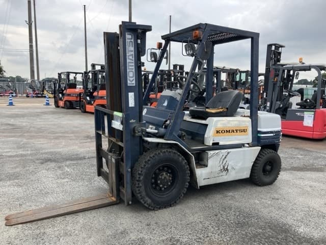 Forklift — Auction (lot 8458-4174)