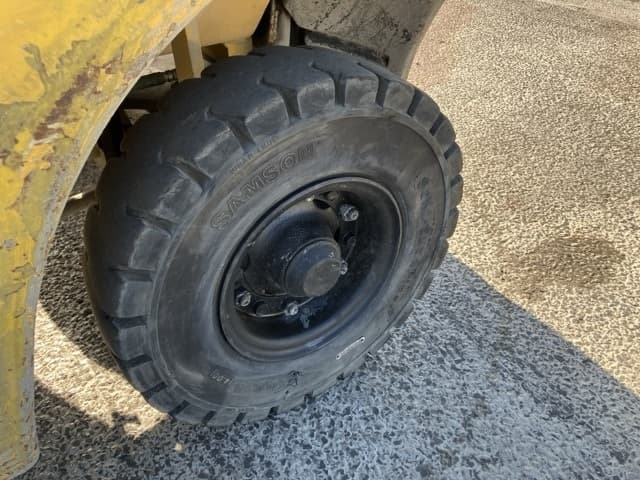 Forklift — Auction (lot 8458-4175)