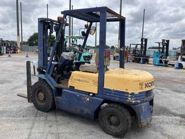 Forklift — Auction (lot 8458-4177)