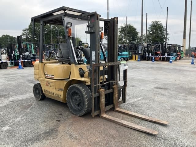 Forklift — Auction (lot 8458-4198)