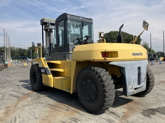 Forklift — Auction (lot 8458-4199)