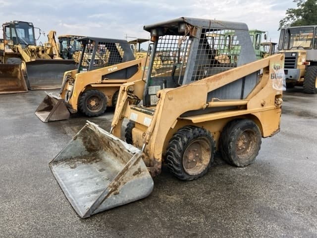 SKID STEER LOADER — Auction (lot 8458-422)