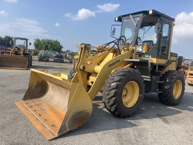 WHEEL LOADER — Auction (lot 8458-433)