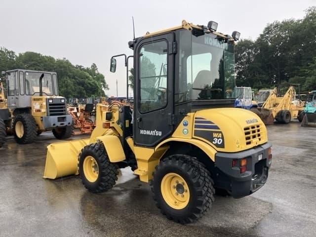 MINI WHEEL LOADER — Auction (lot 8458-439)