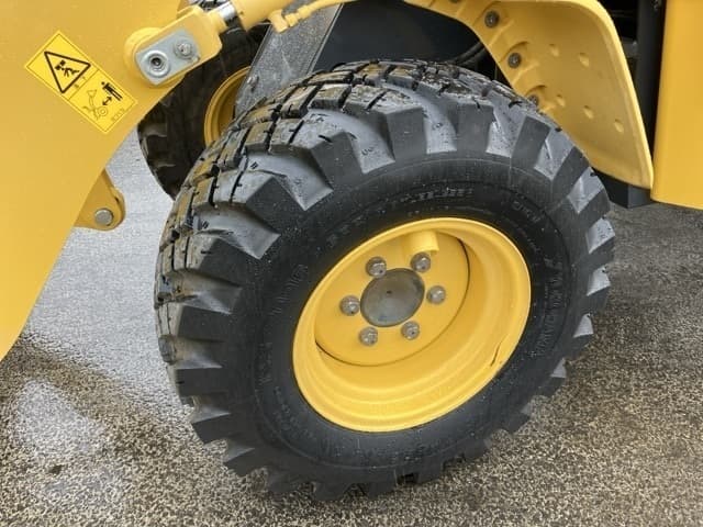 MINI WHEEL LOADER — Auction (lot 8458-439)