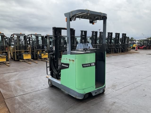 Reach Forklift — Auction (lot 8458-44001)