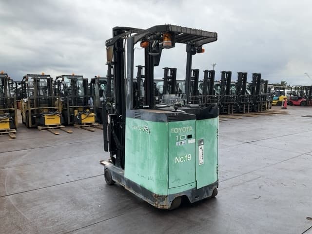 Reach Forklift — Auction (lot 8458-44002)