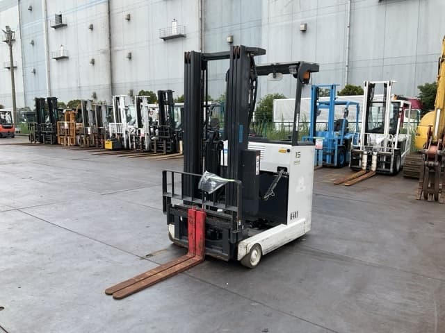 Reach Forklift — Auction (lot 8458-44003)