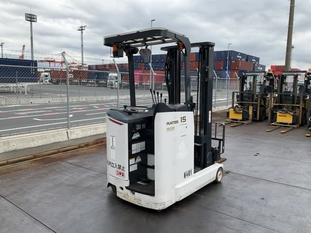Reach Forklift — Auction (lot 8458-44003)