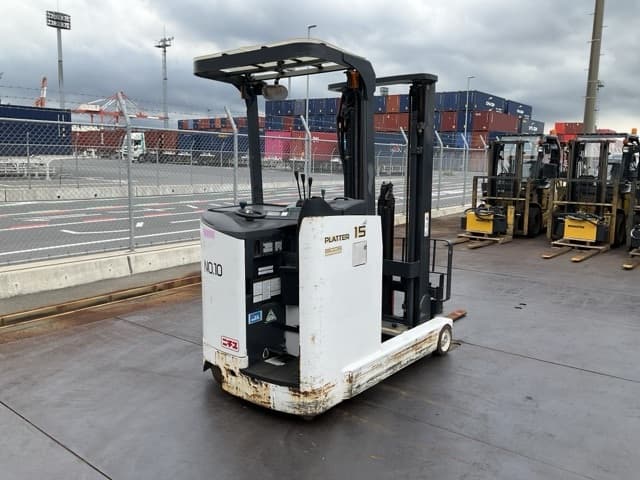 Reach Forklift — Auction (lot 8458-44004)