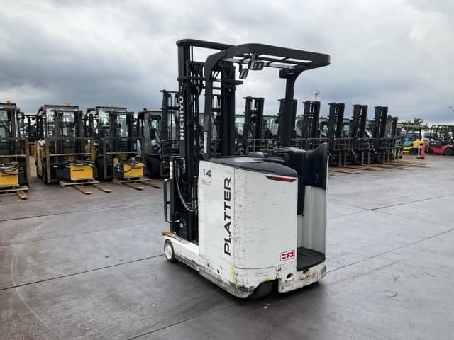 Reach Forklift — Auction (lot 8458-44005)