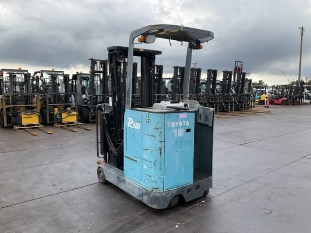 Reach Forklift — Auction (lot 8458-44006)