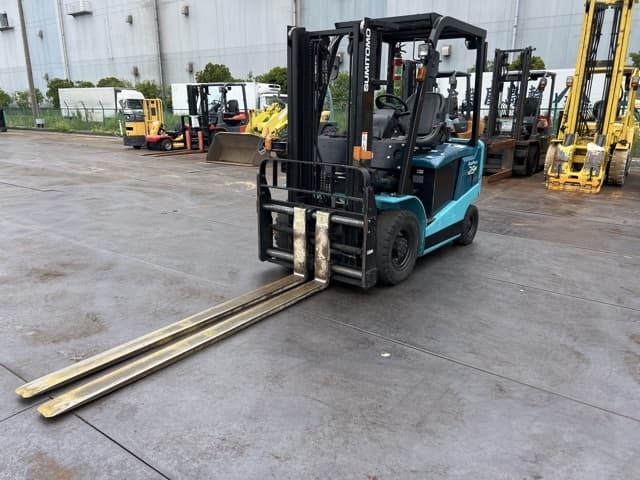 Battery Forklift — Auction (lot 8458-44010)