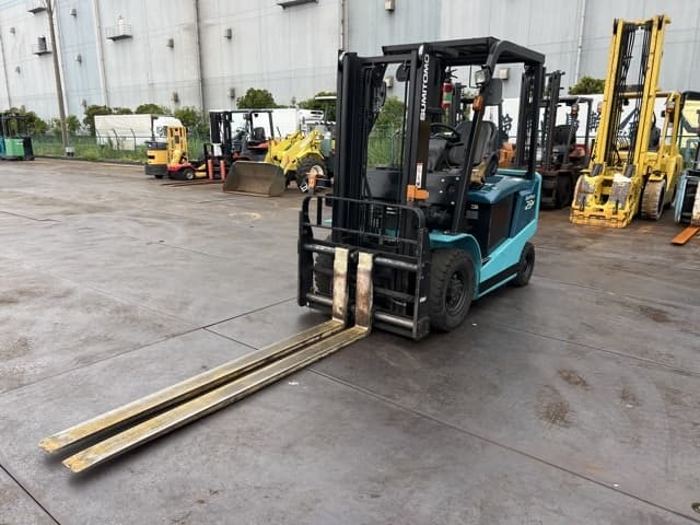 Battery Forklift — Auction (lot 8458-44011)