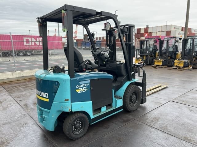 Battery Forklift — Auction (lot 8458-44011)