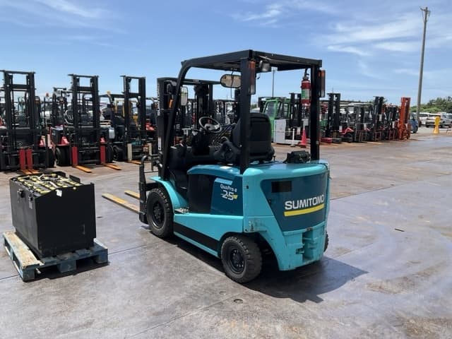 Battery Forklift — Auction (lot 8458-44012)