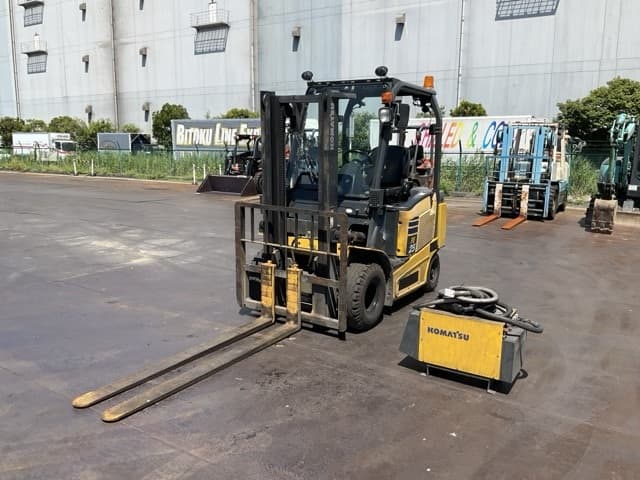 Battery Forklift — Auction (lot 8458-44016)