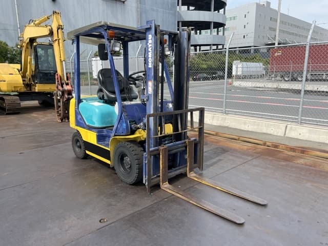 Forklift — Auction (lot 8458-44018)