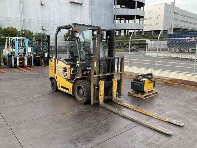 Battery Forklift — Auction (lot 8458-44022)